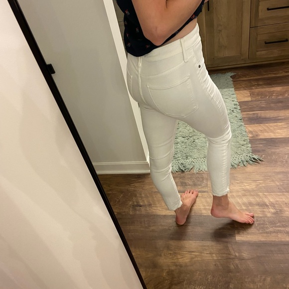 Abercrombie & Fitch Simone Super Skinny high rise ankle jeans - Picture 4 of 11